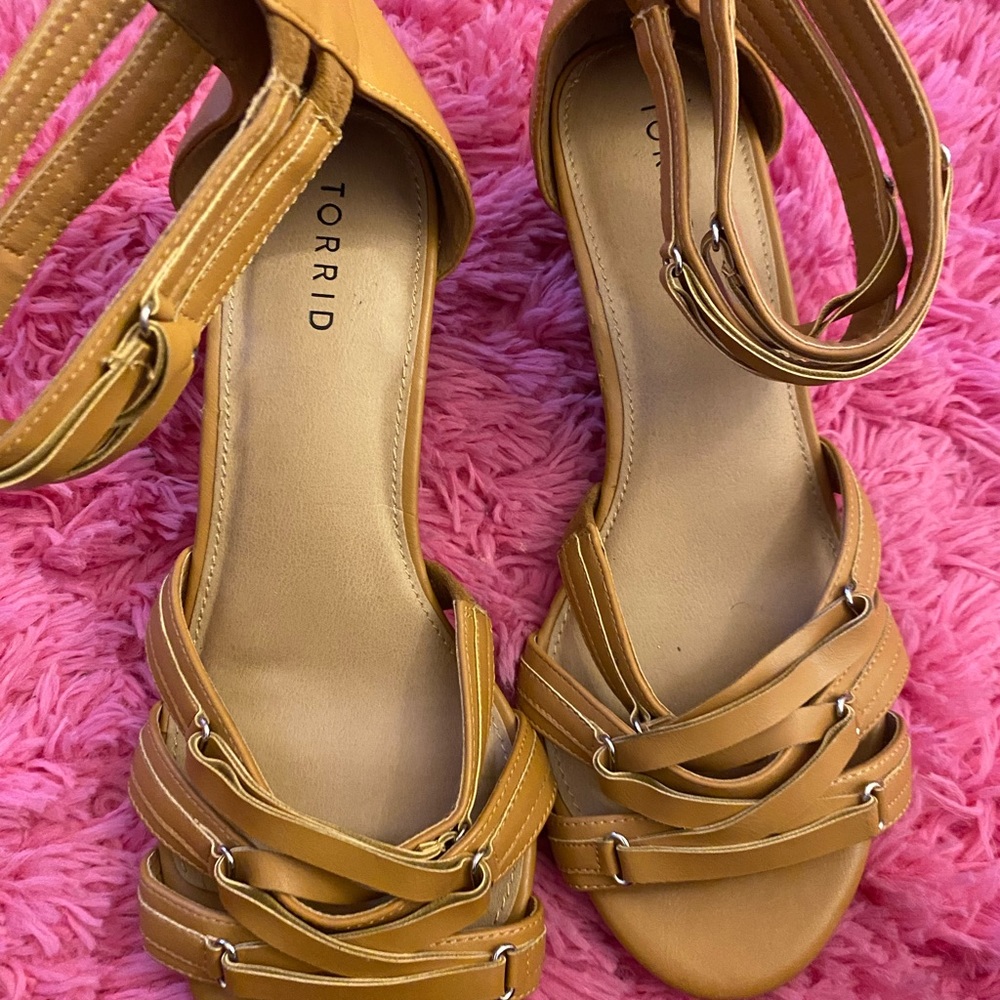 Torrid brown wedges